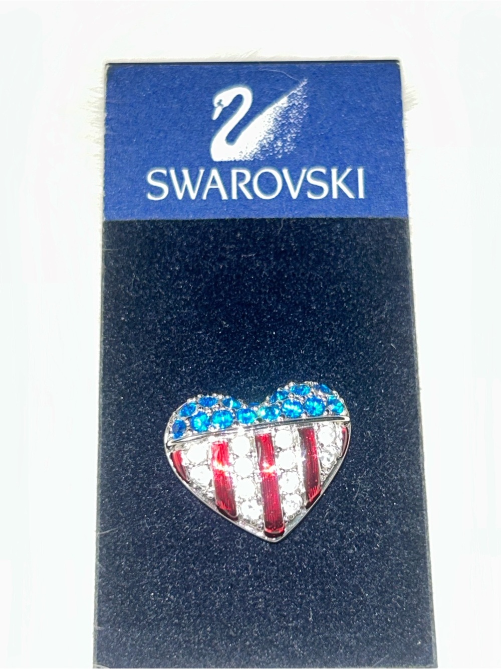 Swarovski "Brave Heart" American flag pin Red, White and Blue Crystals -NWT- - Picture 3 of 9